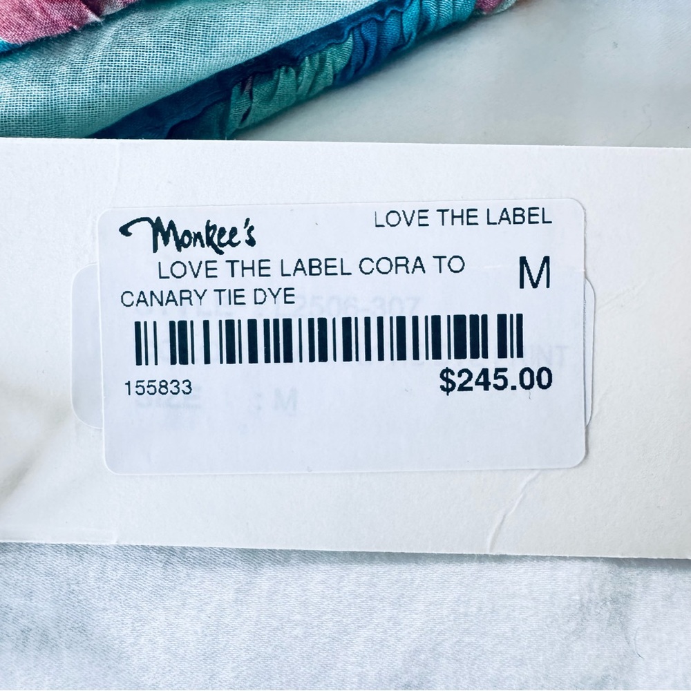 Love The Label Cora Smocked Tie Dye Top Canary Tie Dye Size Medium NWT - Picture 10 of 11